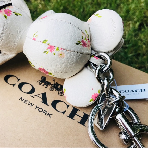 Coach x Disney Minnie Mouse leather keychain - Picture 7 of 8